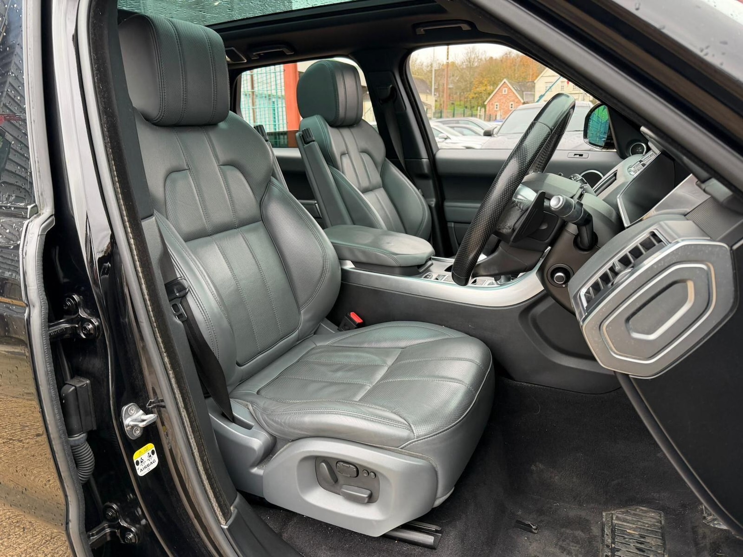 Used Land Rover Range Rover Sport 2015 for sale - 76823506: Photo 17