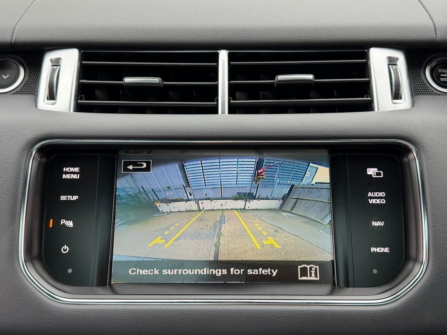 Used Land Rover Range Rover Sport 2015 for sale - 76823506: Photo 4