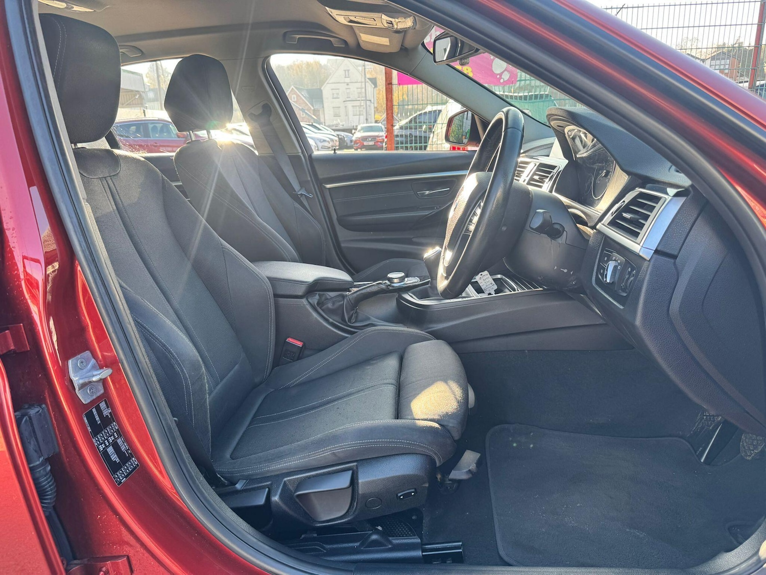 Used BMW 3 Series 2018 for sale - 76667510: Photo 4