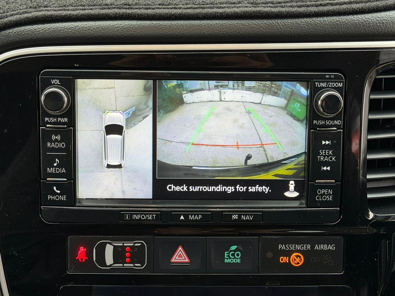 Used Mitsubishi Outlander for sale - 77074714: Photo 2