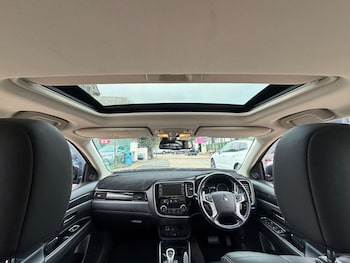 Used Mitsubishi Outlander 2016 for sale - 77074714: Photo