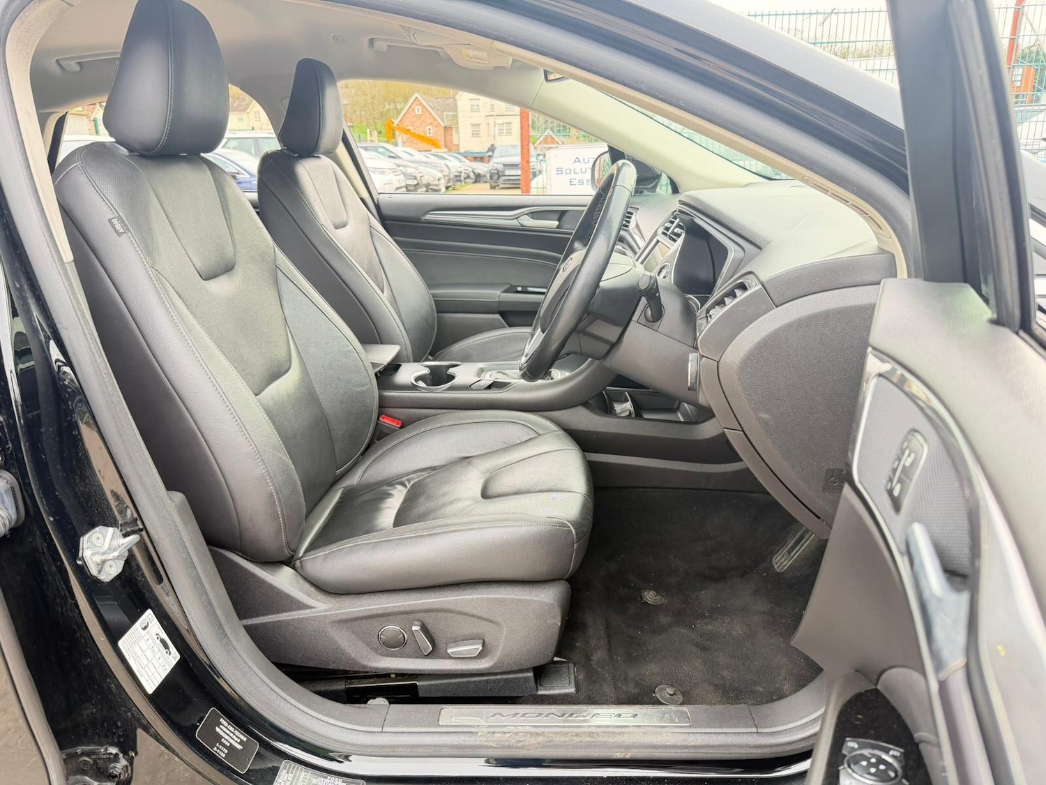 Used Ford Mondeo 2019 for sale - 77882687: Photo 27