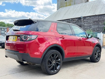 Used Land Rover Discovery Sport 2017 for sale - 78561845: Photo