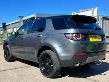 Used Land Rover Discovery Sport 2017 for sale - 74221597: Photo
