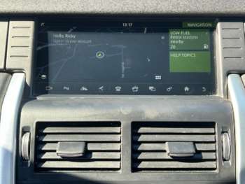 Used Land Rover Discovery Sport 2017 for sale - 74221597: Photo
