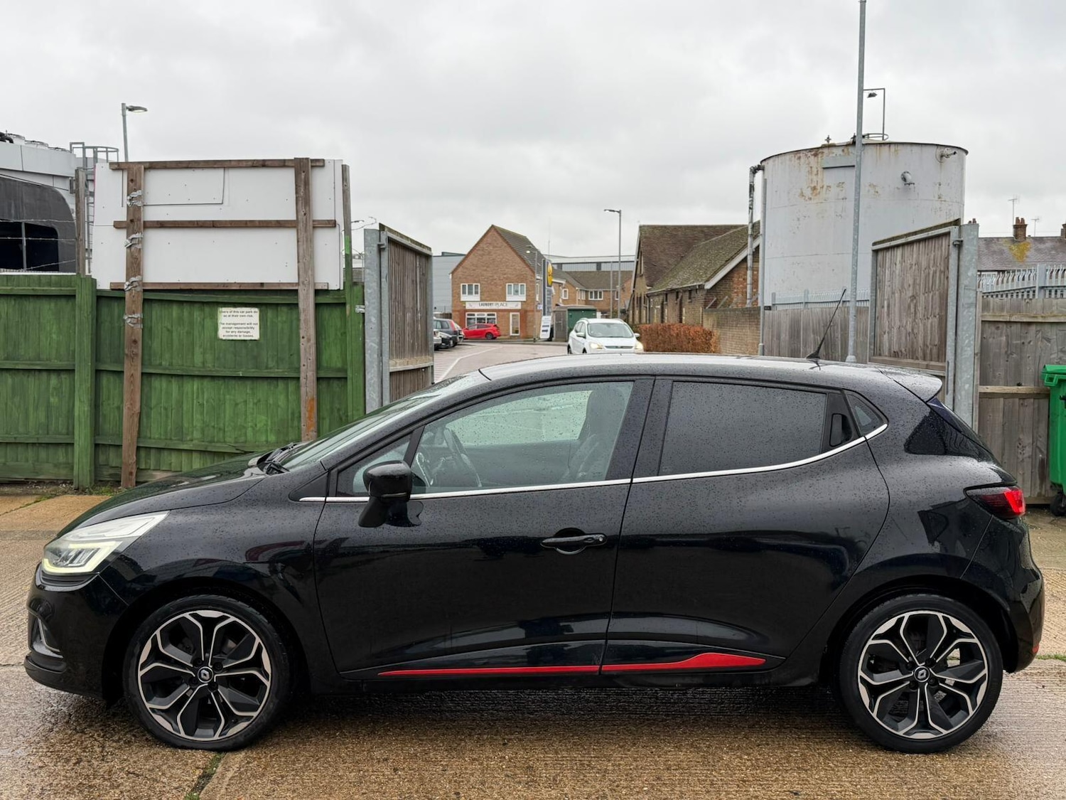 Used Renault Clio 2016 for sale - 76823469: Photo 10