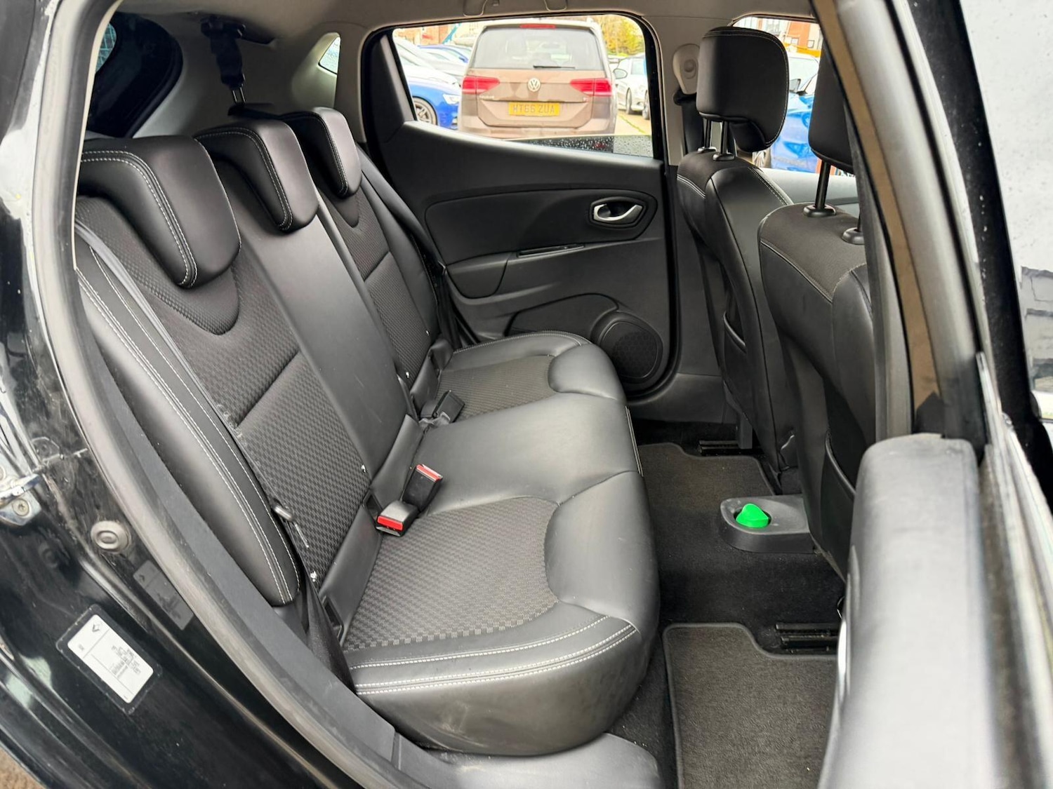 Used Renault Clio 2016 for sale - 76823469: Photo 16