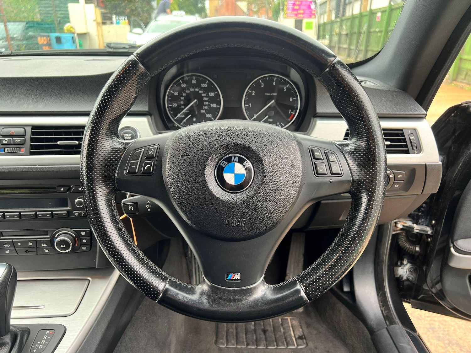 Used BMW 3 Series 2010 for sale - 76537671: Photo 18