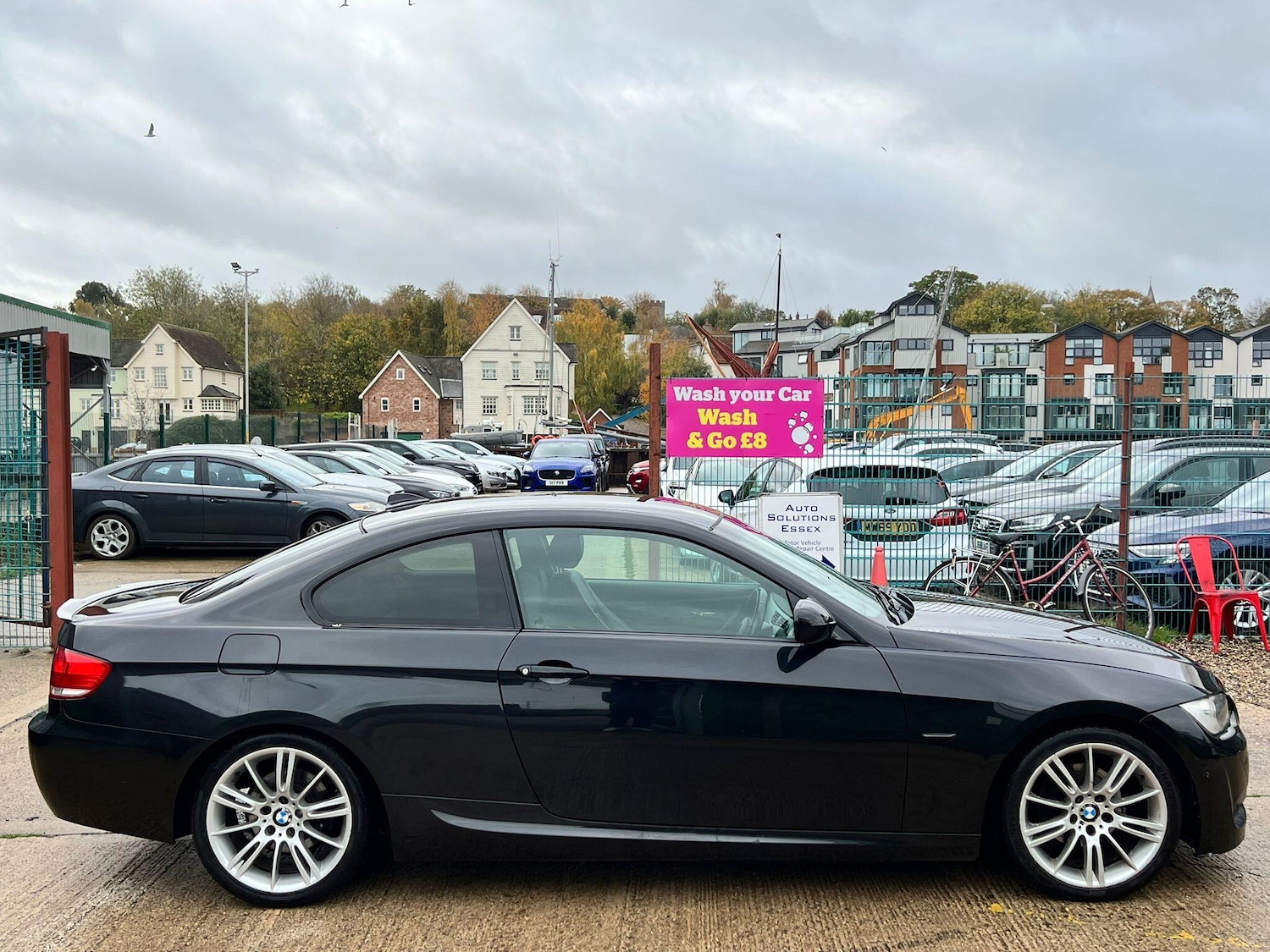 Used BMW 3 Series 2010 for sale - 76537671: Photo 2