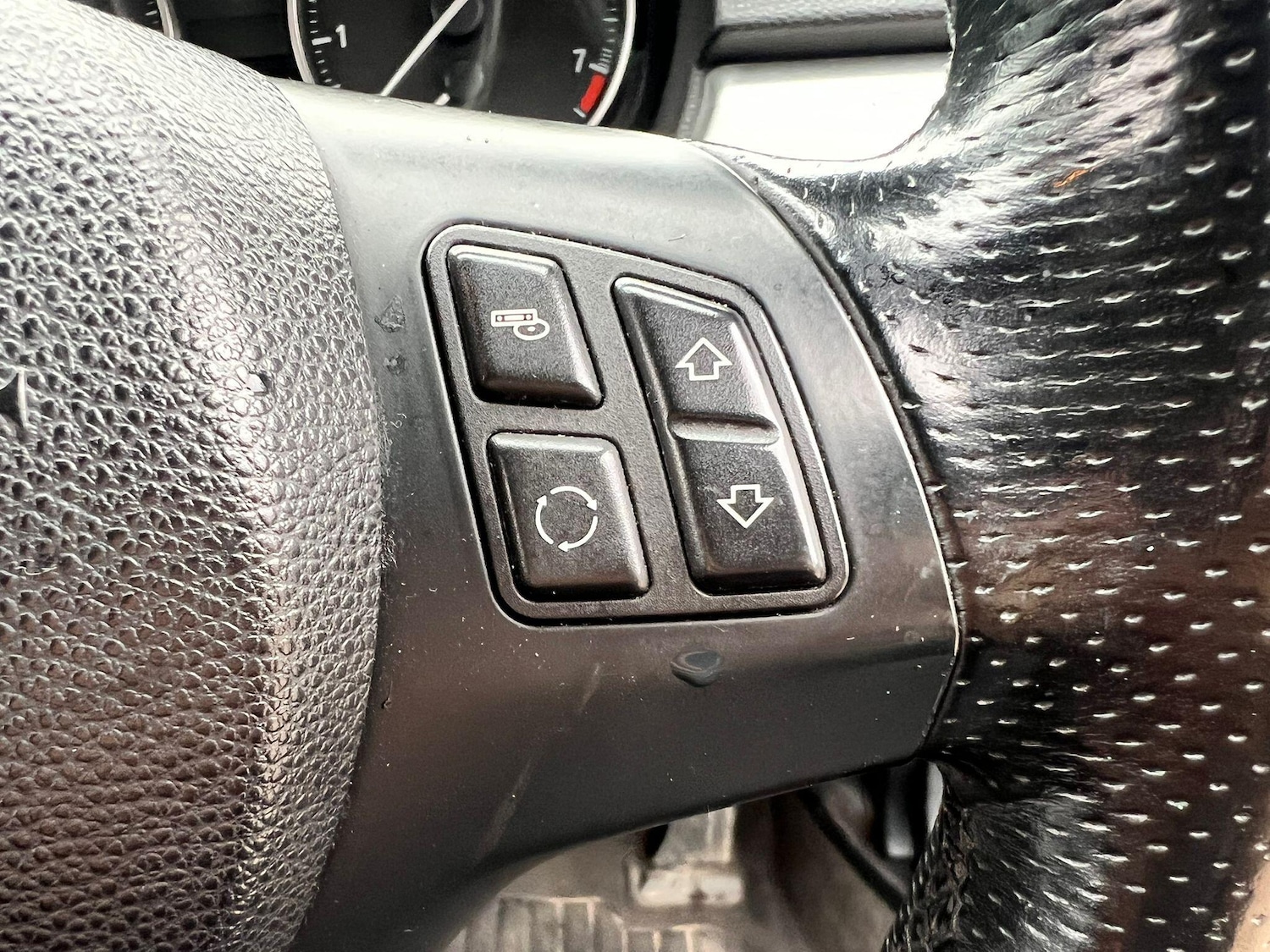 Used BMW 3 Series 2010 for sale - 76537671: Photo 20