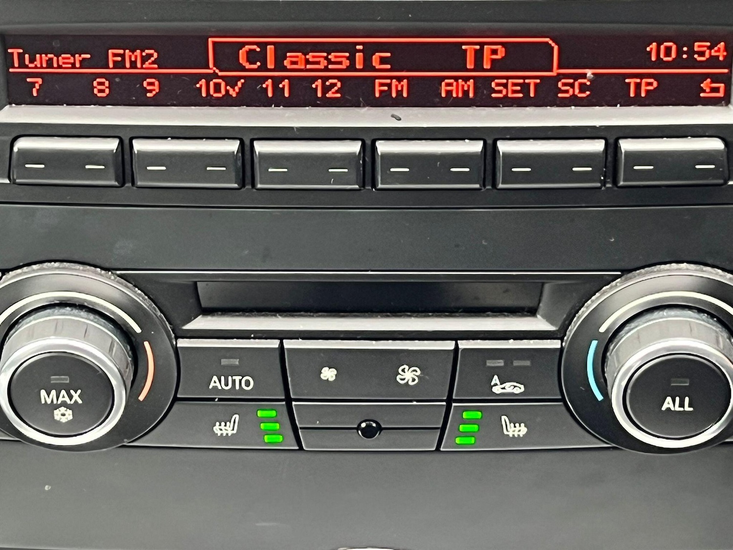 Used BMW 3 Series 2010 for sale - 76537671: Photo 22