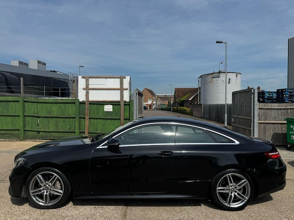 Used Mercedes-Benz E-Class 2017 for sale - 76137709: Photo 11