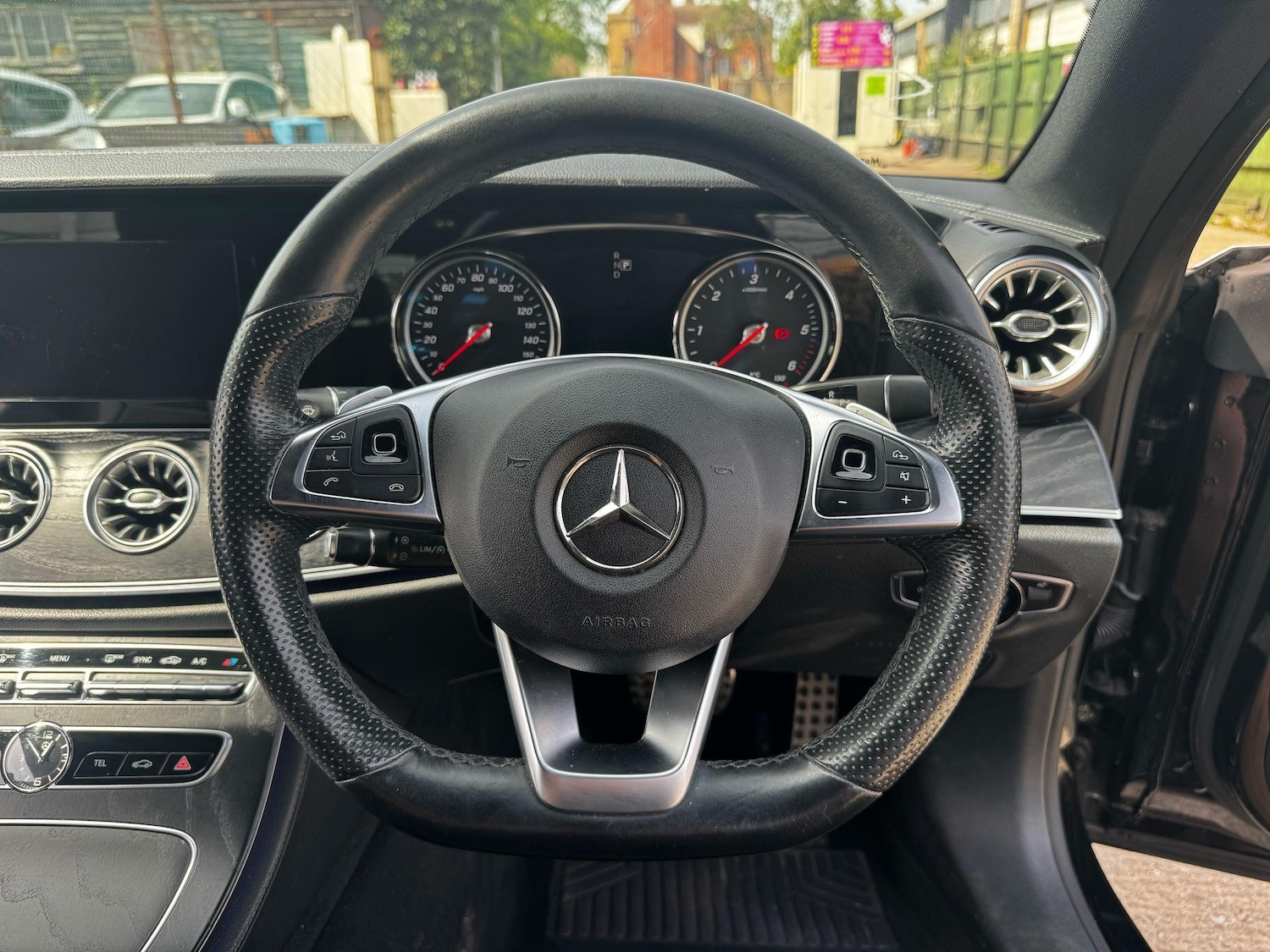 Used Mercedes-Benz E Class 2017 for sale - 76137709: Photo 18