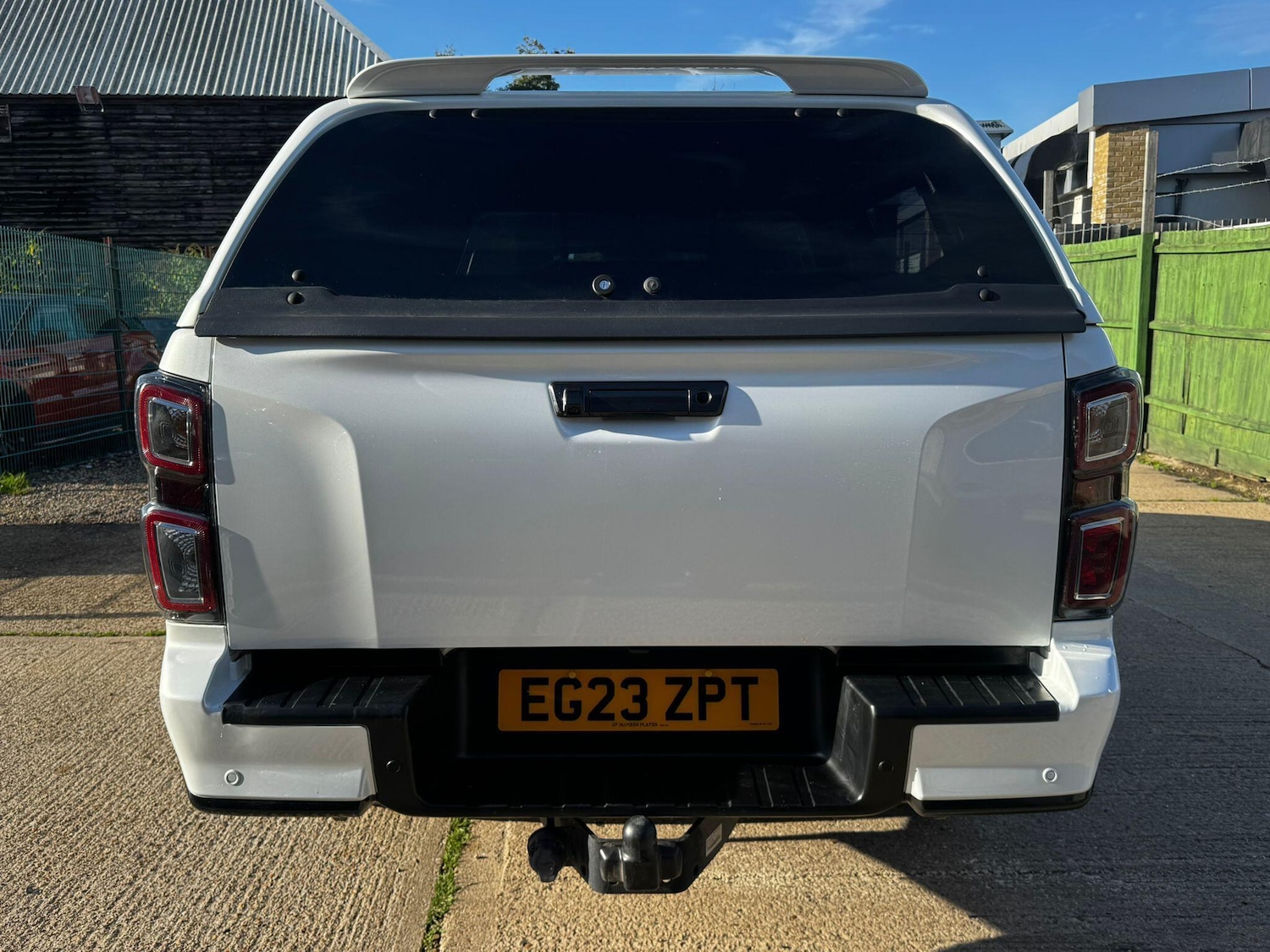 Used Isuzu D-Max 2023 for sale - 76561138: Photo 4