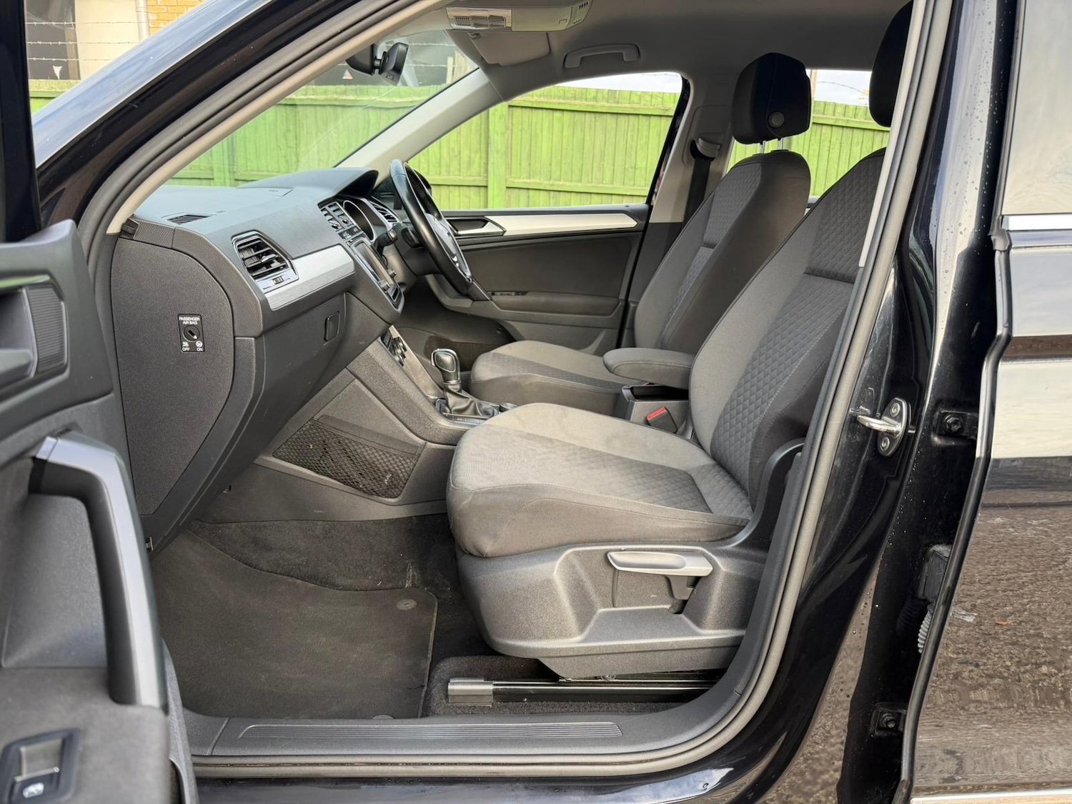 Used Volkswagen Tiguan 2017 for sale - 77253989: Photo 28