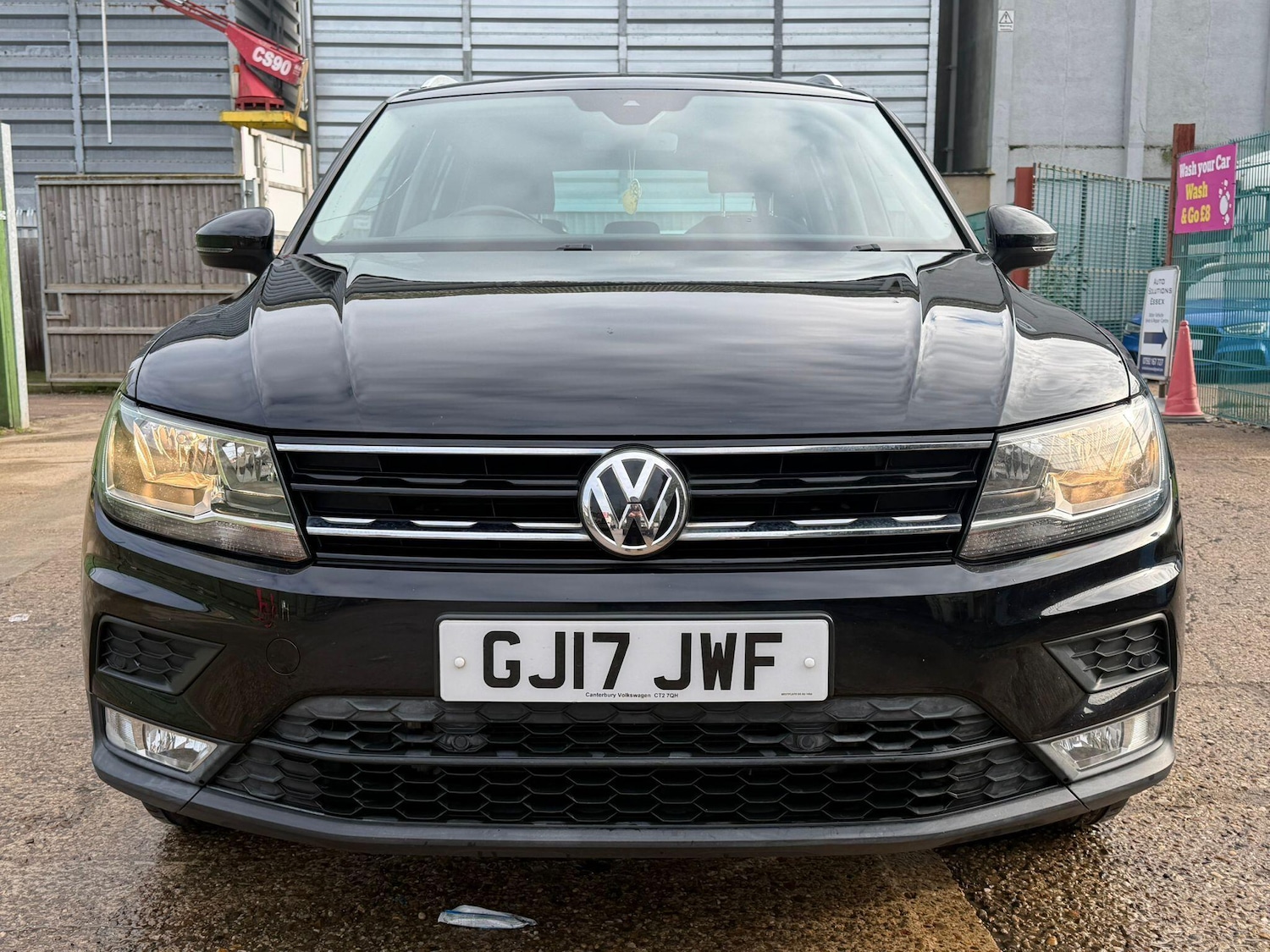 Used Volkswagen Tiguan 2017 for sale - 77253989: Photo 3