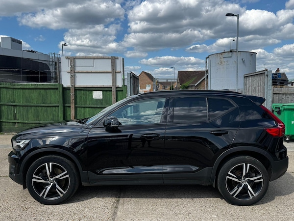 Used Volvo XC40 2021 for sale - 74837673: Photo 10