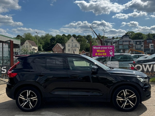 Used Volvo XC40 2021 for sale - 74837673: Photo 3