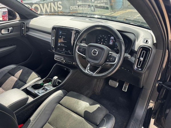 Used Volvo XC40 2021 for sale - 74837673: Photo 7