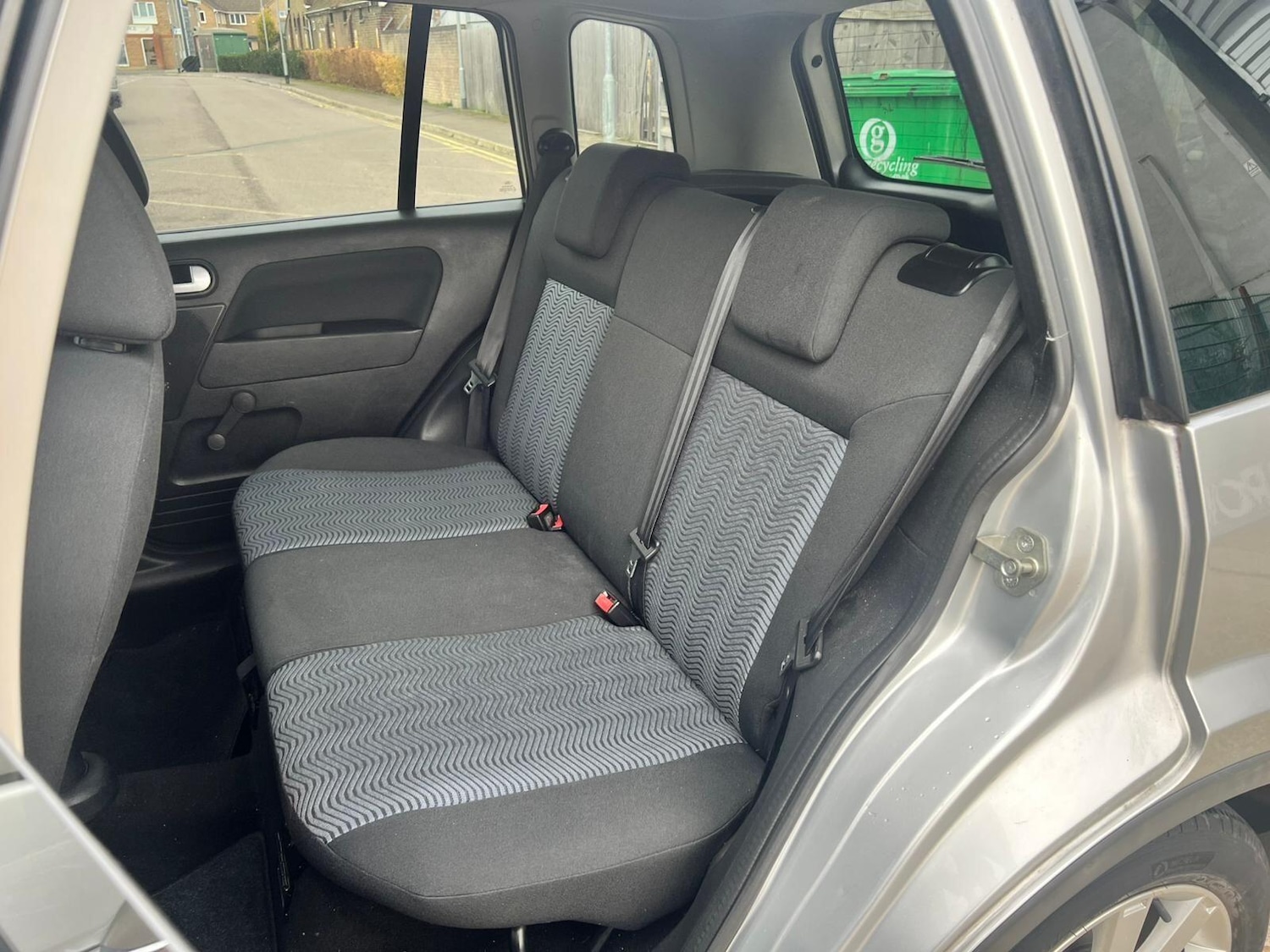 Used Ford Fusion 2009 for sale - 76607384: Photo 16