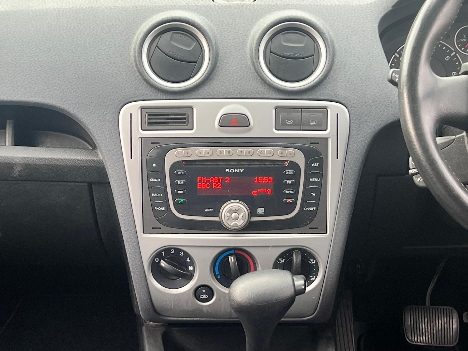 Used Ford Fusion 2009 for sale - 76607384: Photo 21