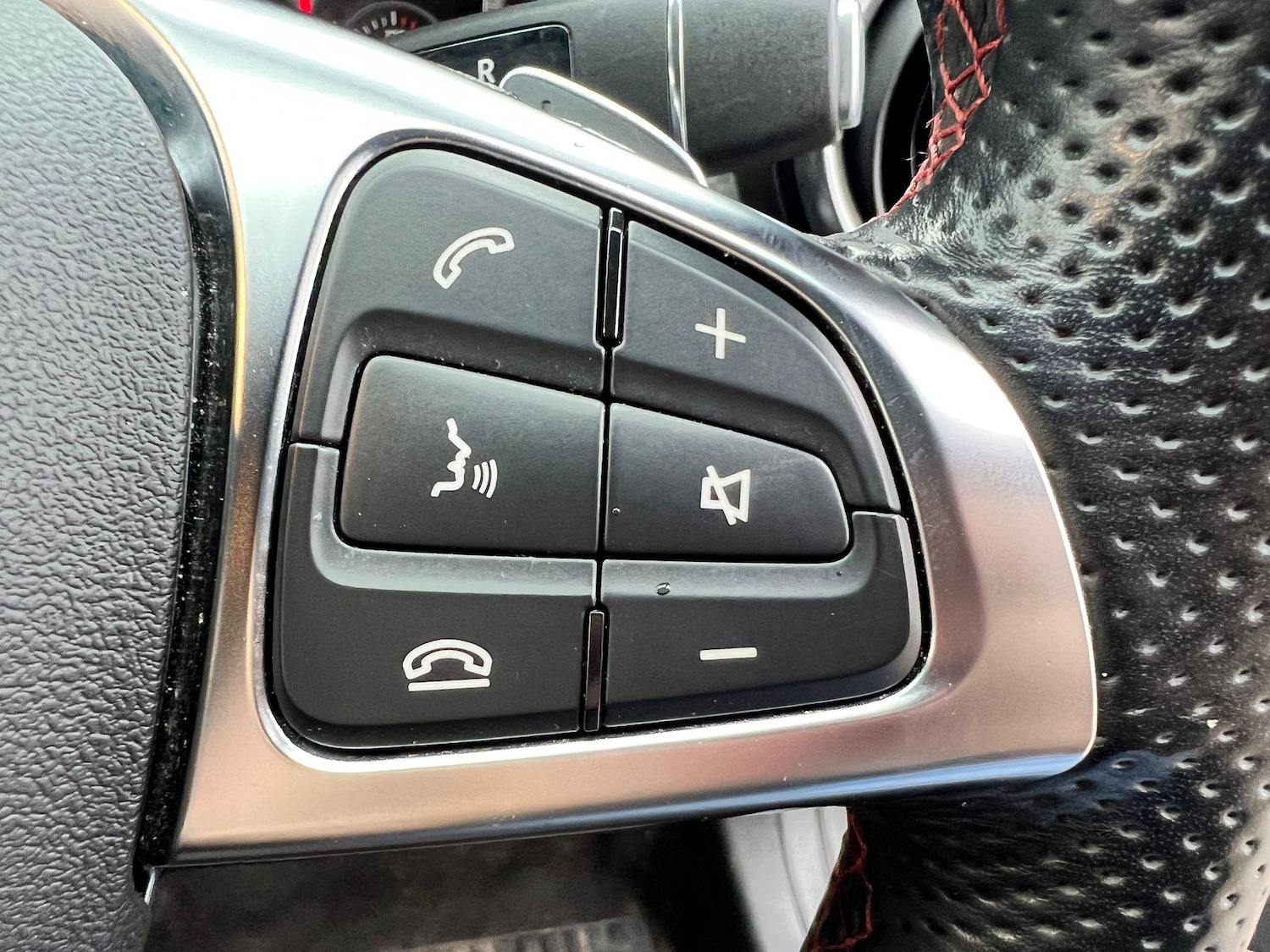 Used Mercedes-Benz A-Class 2018 for sale - 76989785: Photo 10