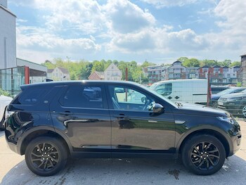 Used Land Rover Discovery Sport 2017 for sale - 78535544: Photo