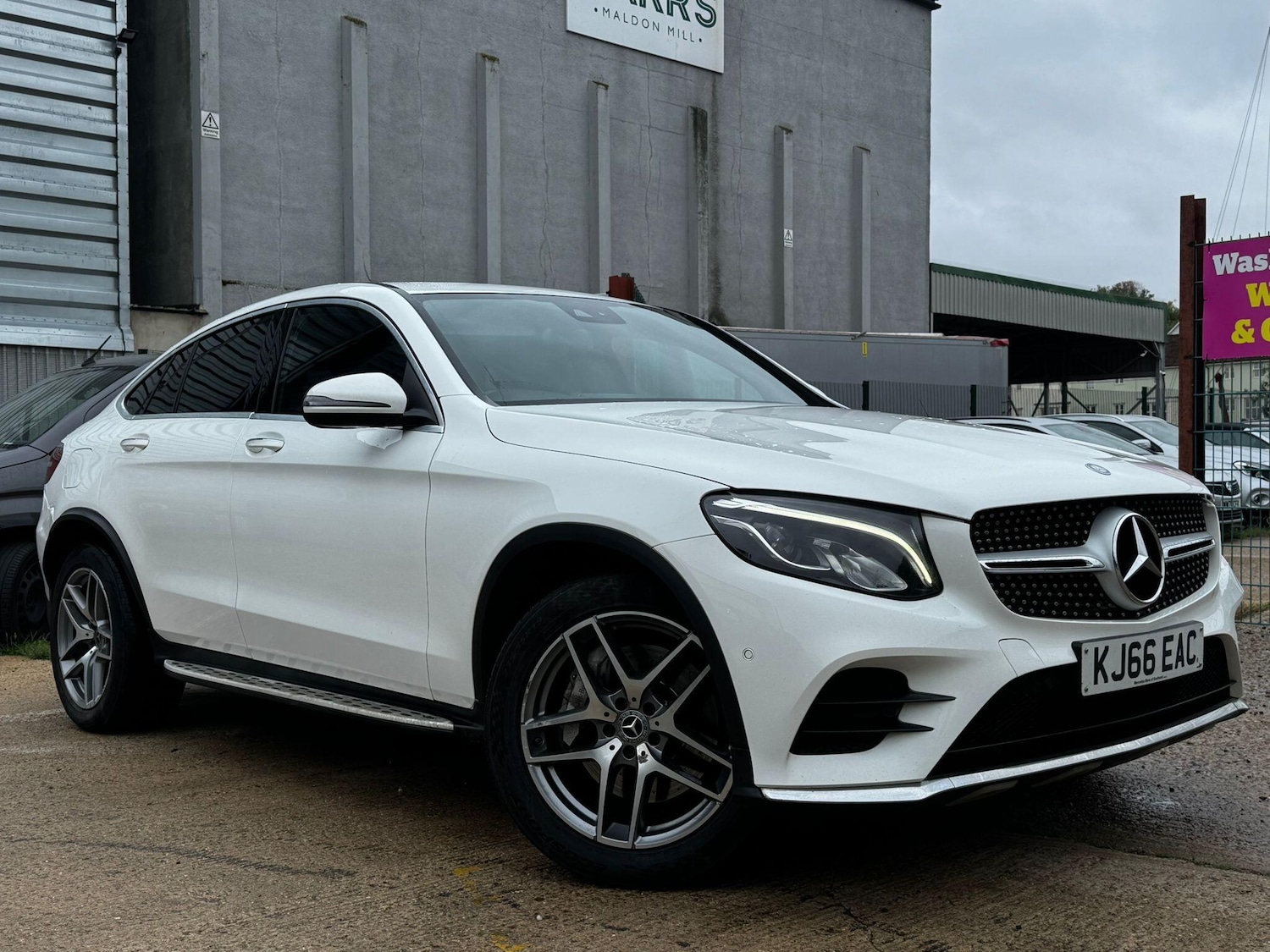 Used Mercedes-Benz GLC 2017 for sale - 76735328: Photo 1