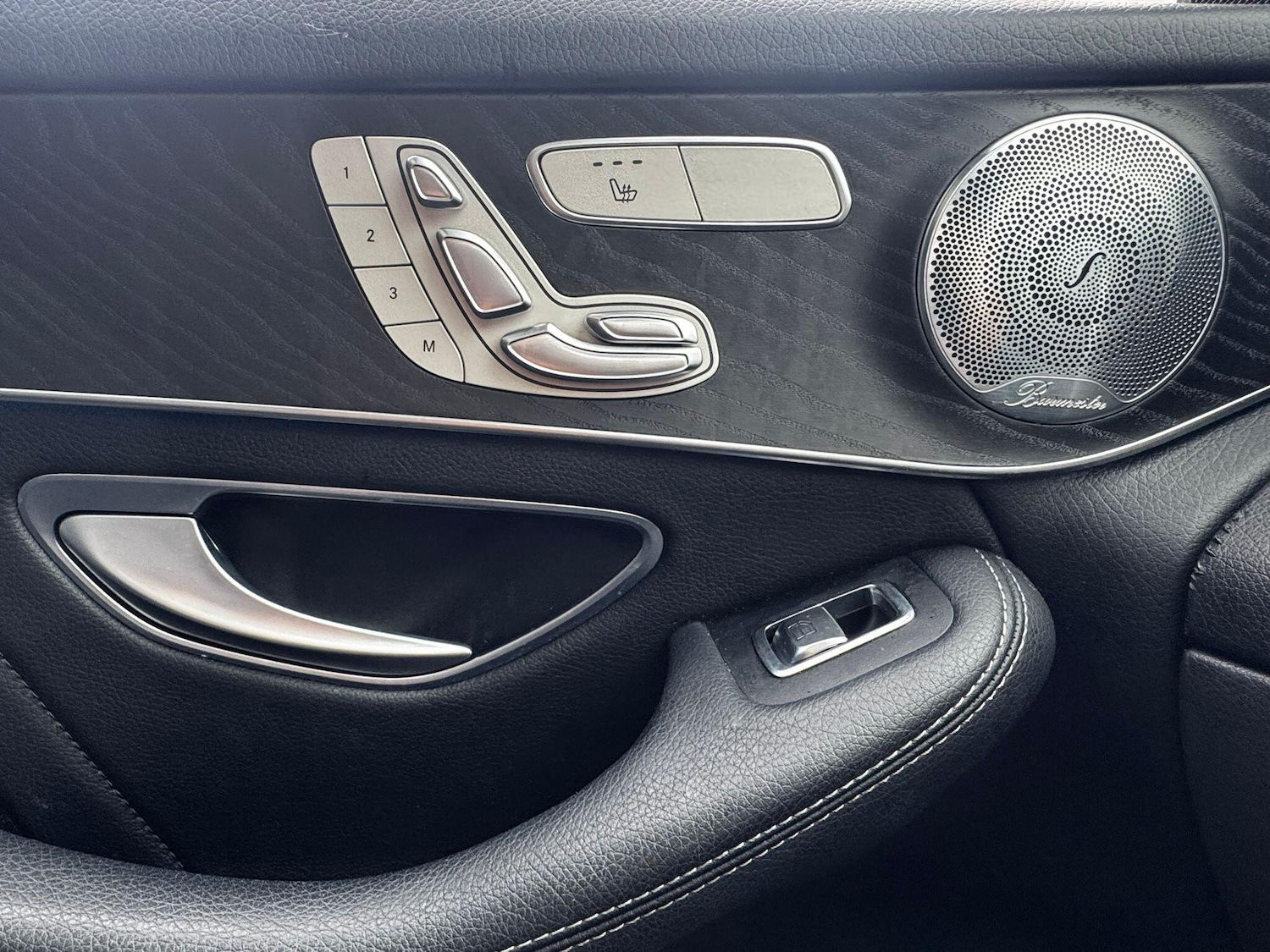 Used Mercedes-Benz GLC 2017 for sale - 76735328: Photo 27