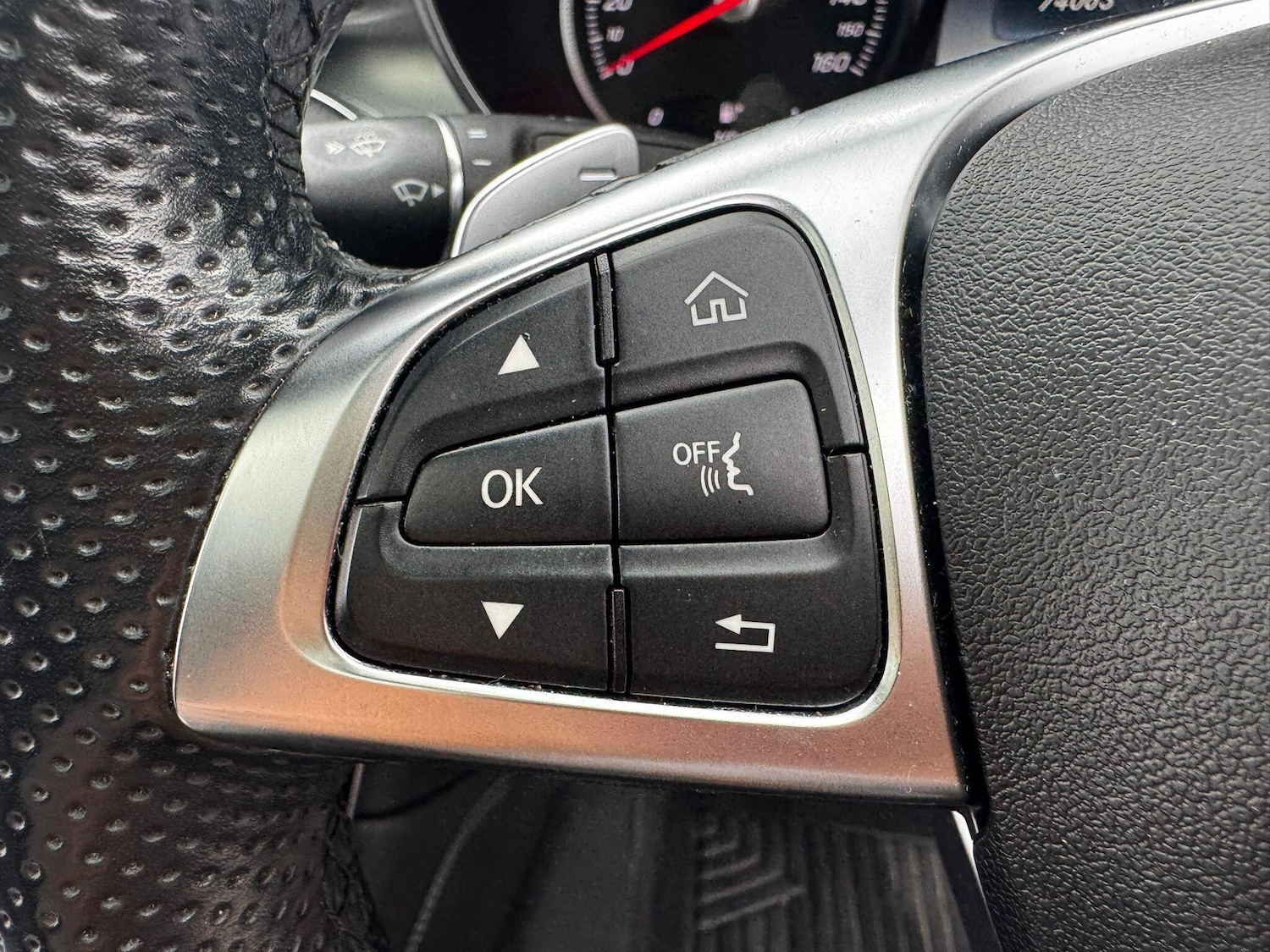 Used Mercedes-Benz GLC 2017 for sale - 76735328: Photo 29