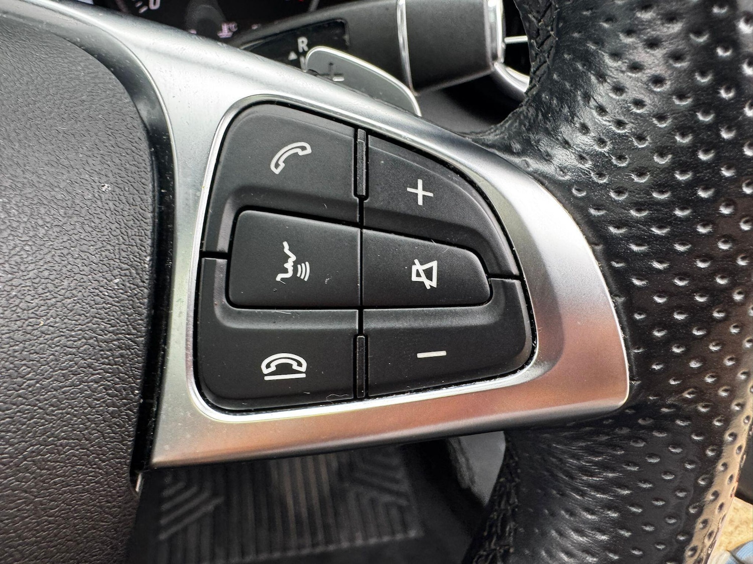 Used Mercedes-Benz GLC 2017 for sale - 76735328: Photo 30