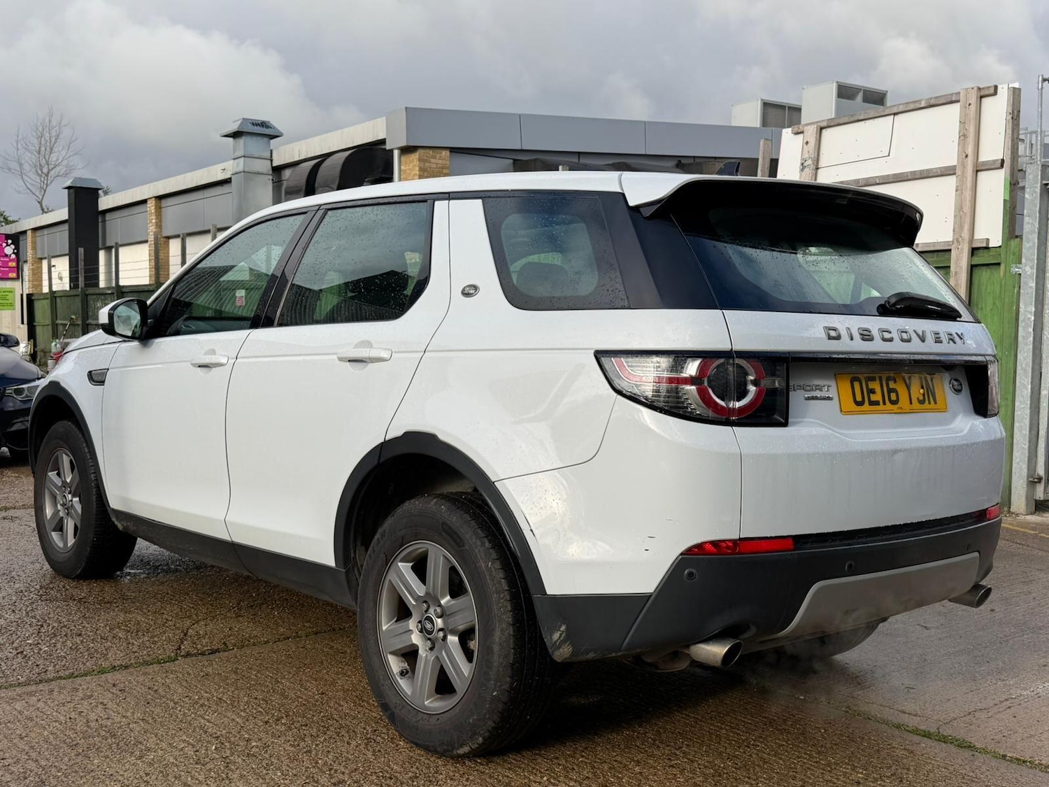 Used Land Rover Discovery Sport 2016 for sale - 77156540: Photo 6