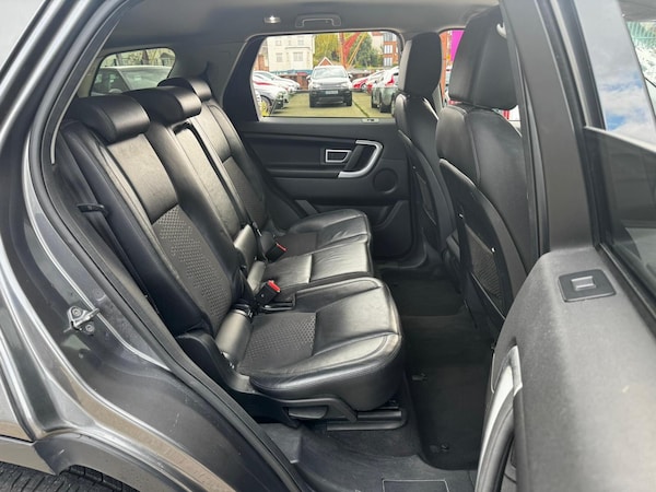 Used Land Rover Discovery Sport 2017 for sale - 76215277: Photo 16