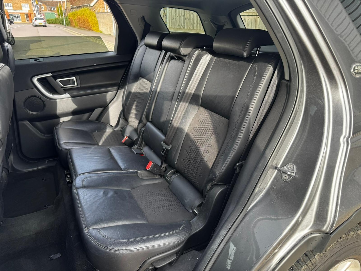 Used Land Rover Discovery Sport 2017 for sale - 76215277: Photo 20