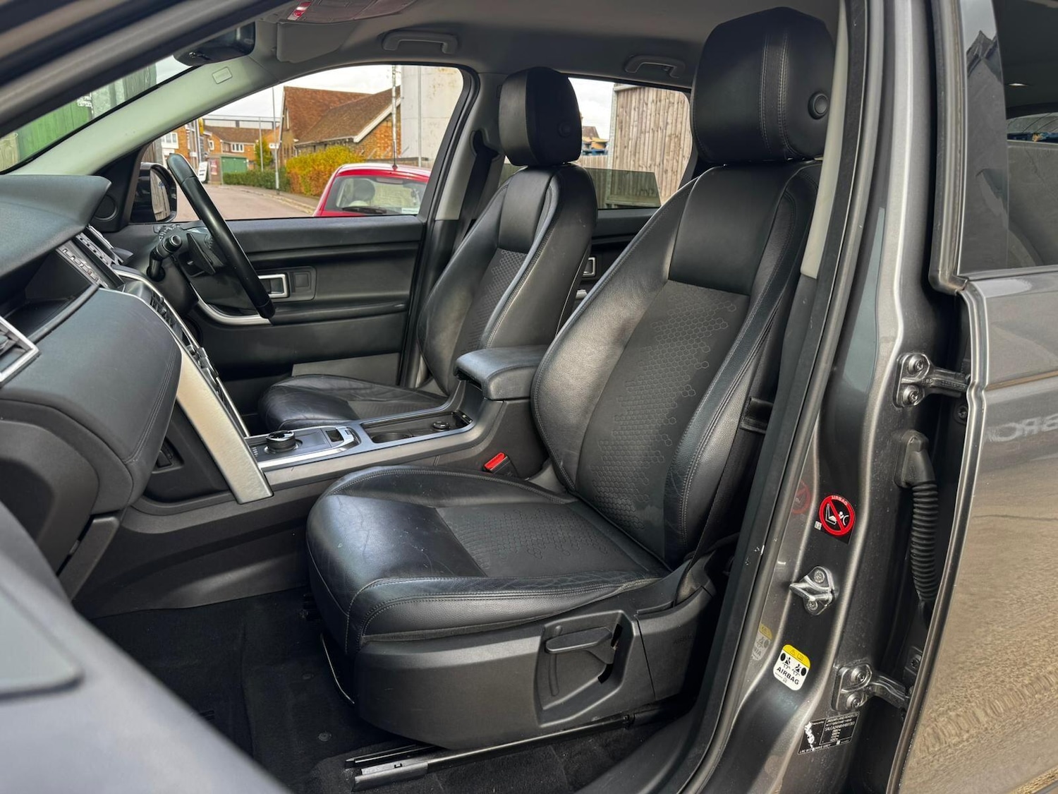 Used Land Rover Discovery Sport 2017 for sale - 76215277: Photo 23