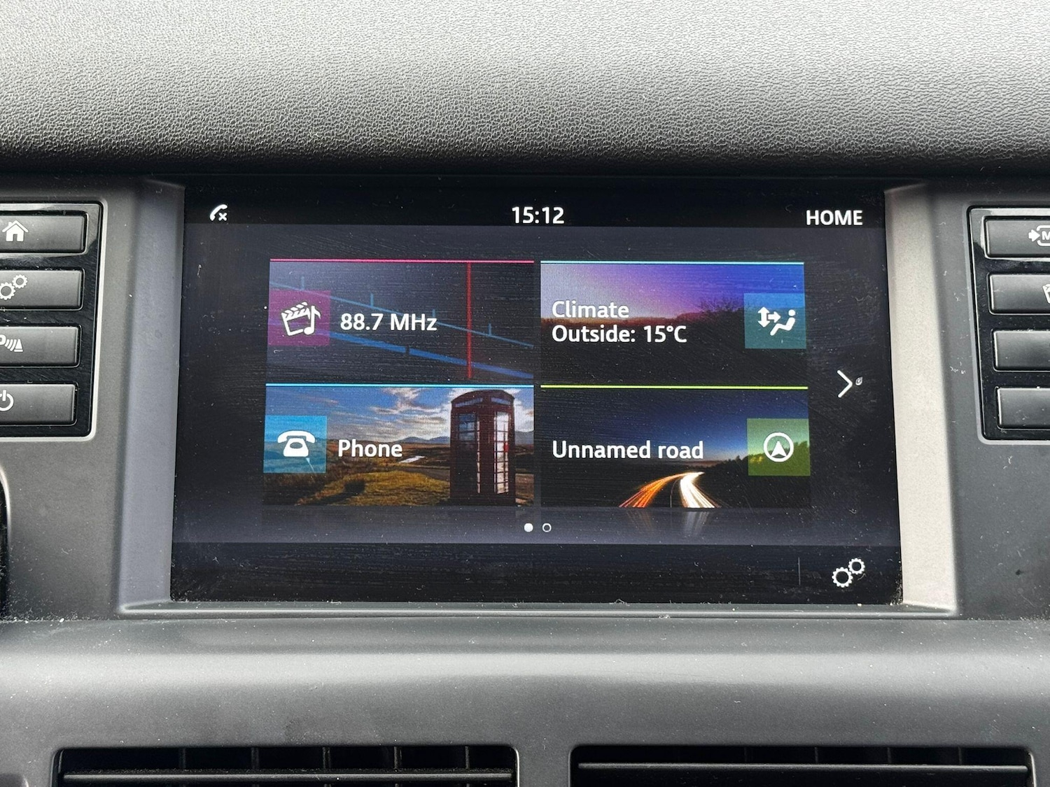 Used Land Rover Discovery Sport 2017 for sale - 76215277: Photo 4