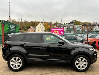 Used Land Rover Range Rover Evoque 2017 for sale - 77029156: Photo