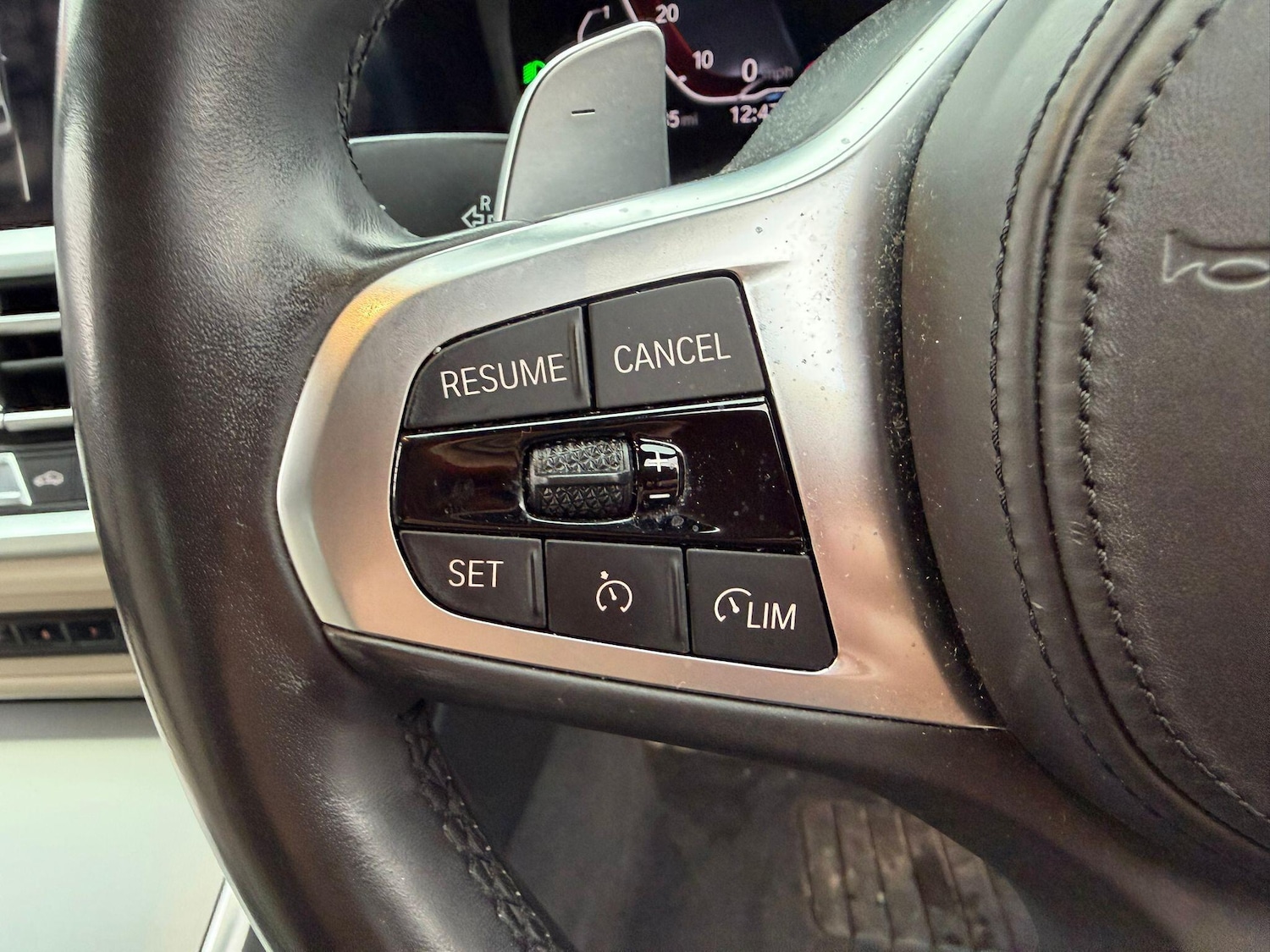 Used BMW 3 Series 2019 for sale - 77215574: Photo 31