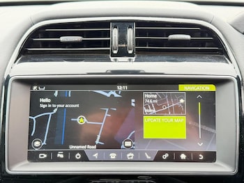 Used Jaguar F-Pace 2020 for sale - 79202569: Photo