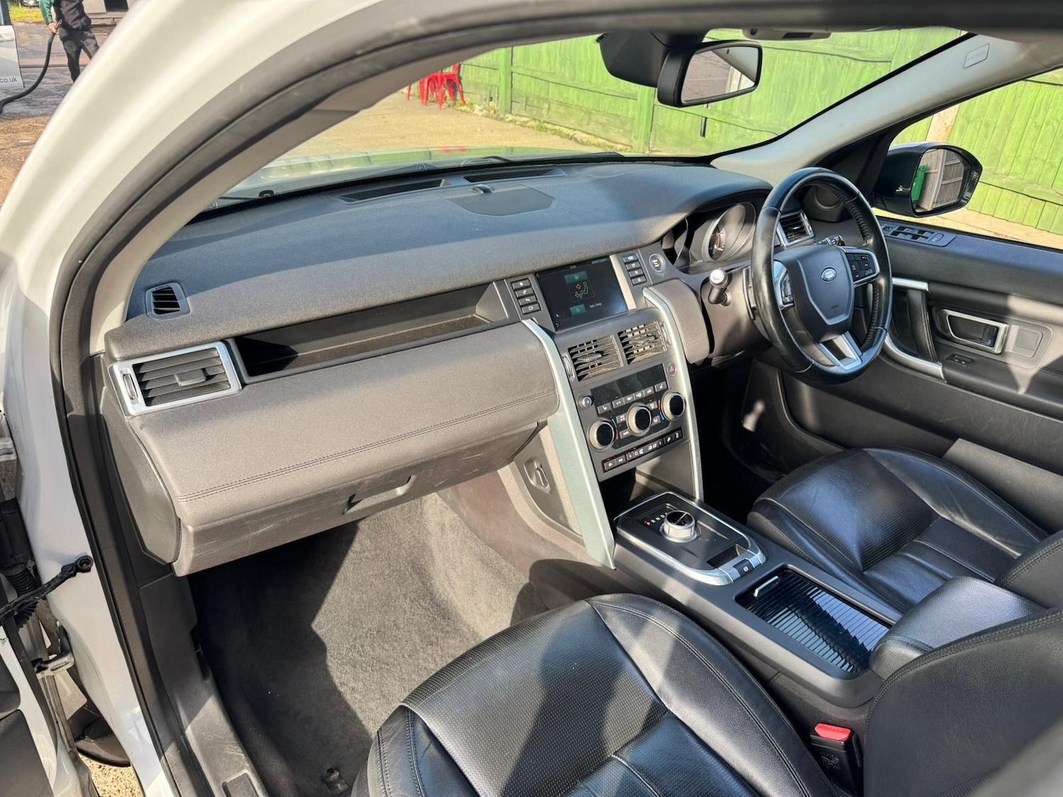 Used Land Rover Discovery Sport 2016 for sale - 76689281: Photo 15