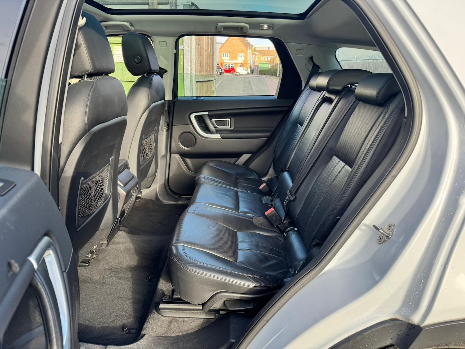 Used Land Rover Discovery Sport 2016 for sale - 76689281: Photo 21