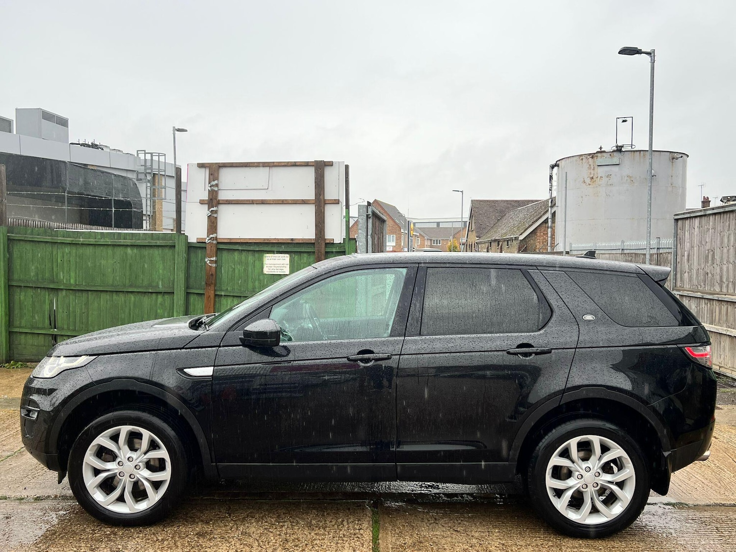 Used Land Rover Discovery Sport 2016 for sale - 76408569: Photo 10