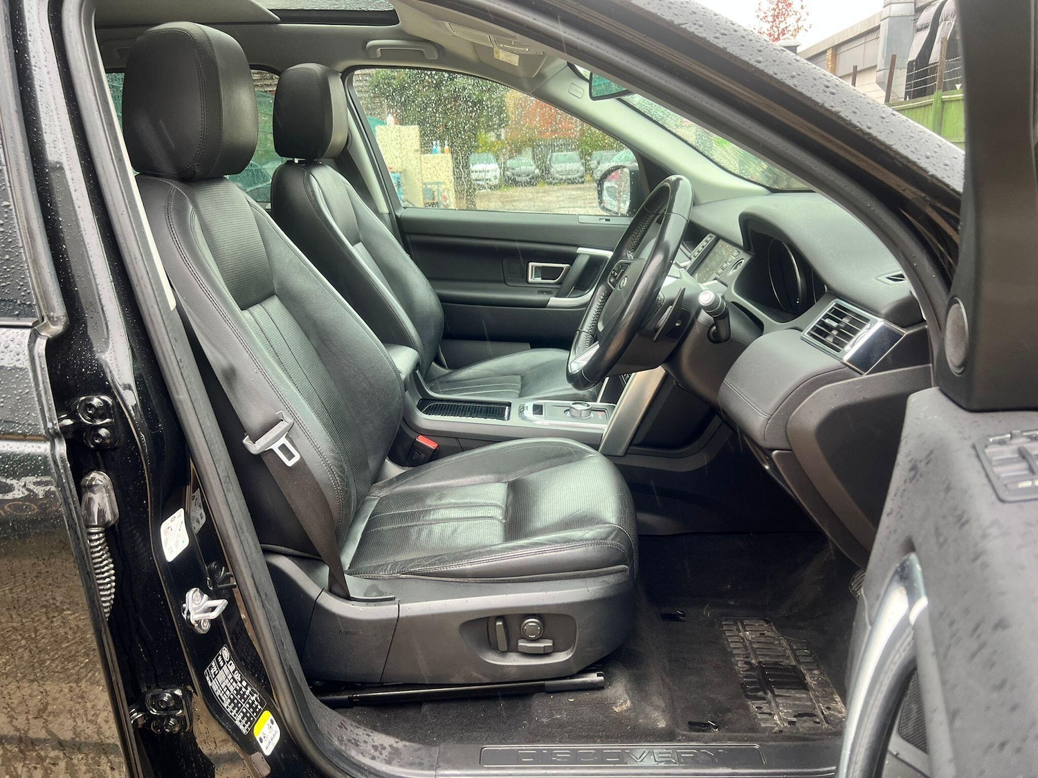 Used Land Rover Discovery Sport 2016 for sale - 76408569: Photo 14