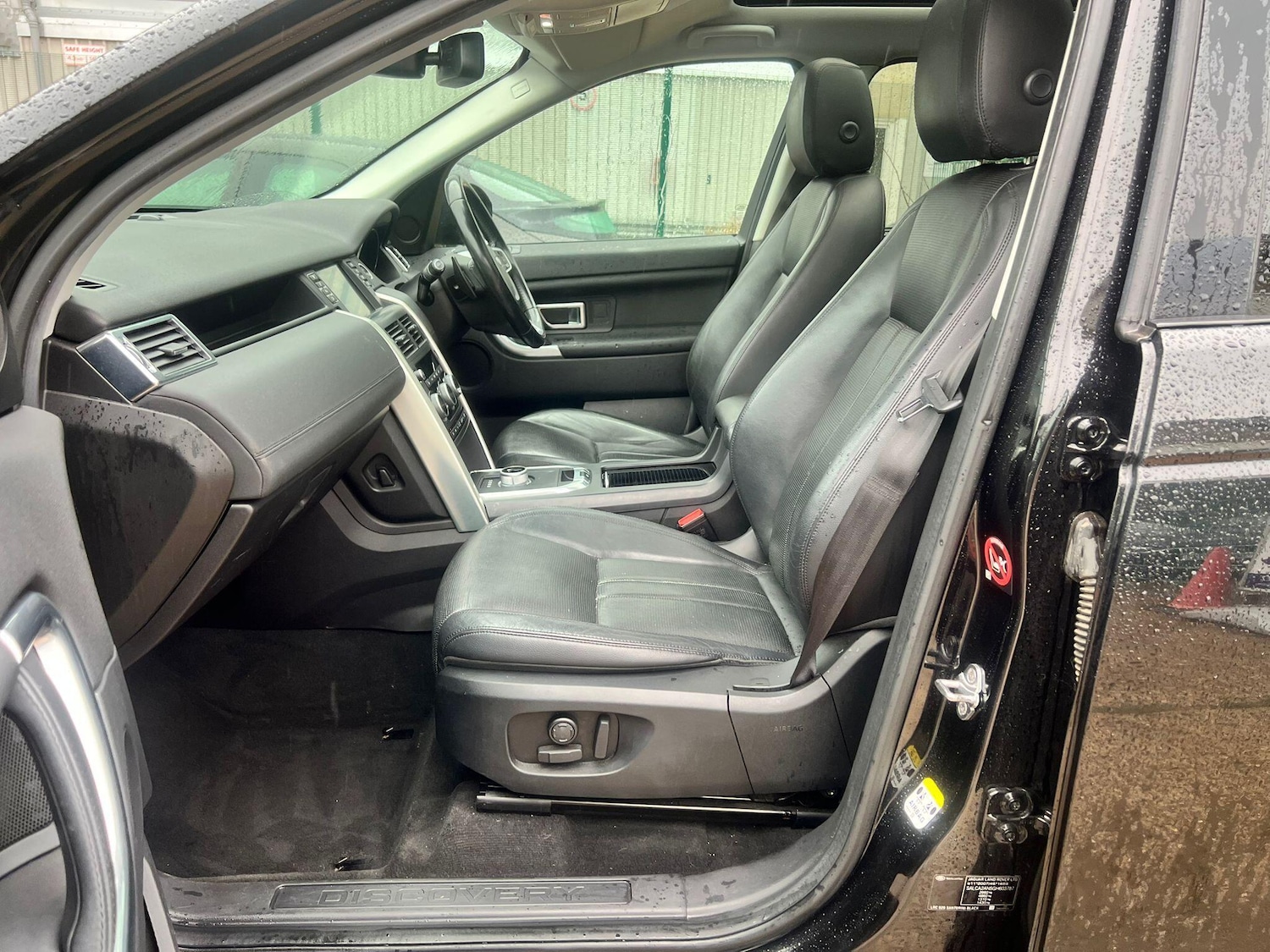 Used Land Rover Discovery Sport 2016 for sale - 76408569: Photo 22