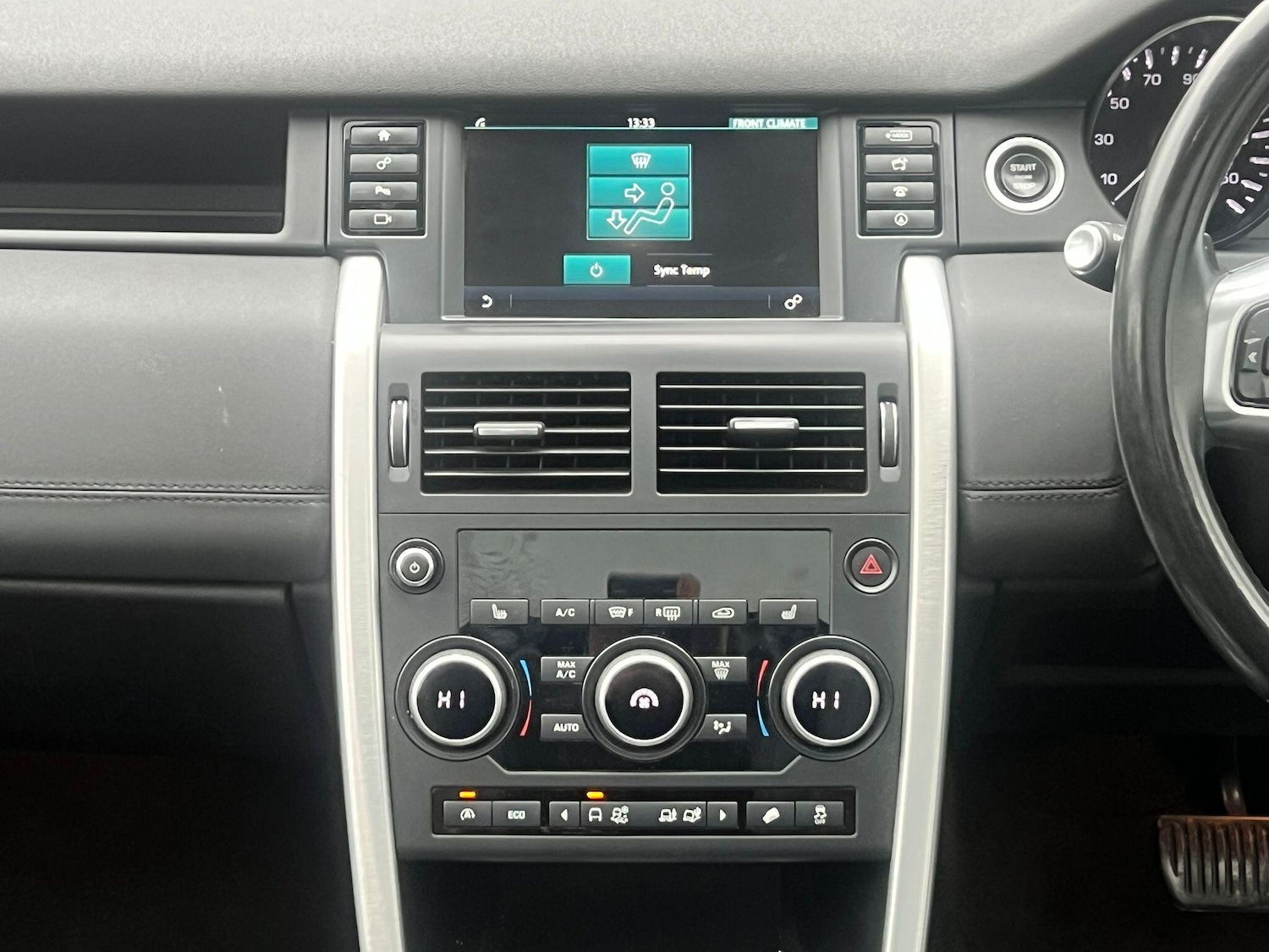 Used Land Rover Discovery Sport 2016 for sale - 76408569: Photo 27