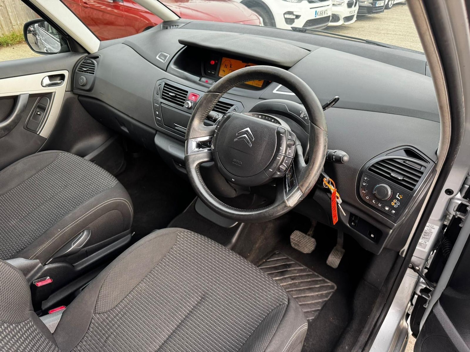 Used Citroen C4 Grand Picasso 2010 for sale - 77120076: Photo 11