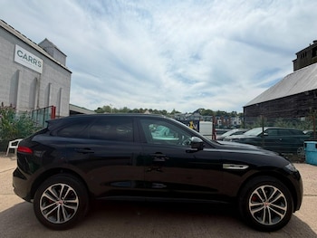 Used Jaguar F-Pace 2016 for sale - 79202273: Photo