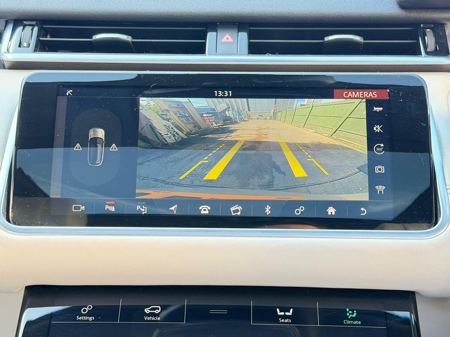 Used Land Rover Range Rover Velar for sale - 77925648: Photo 12