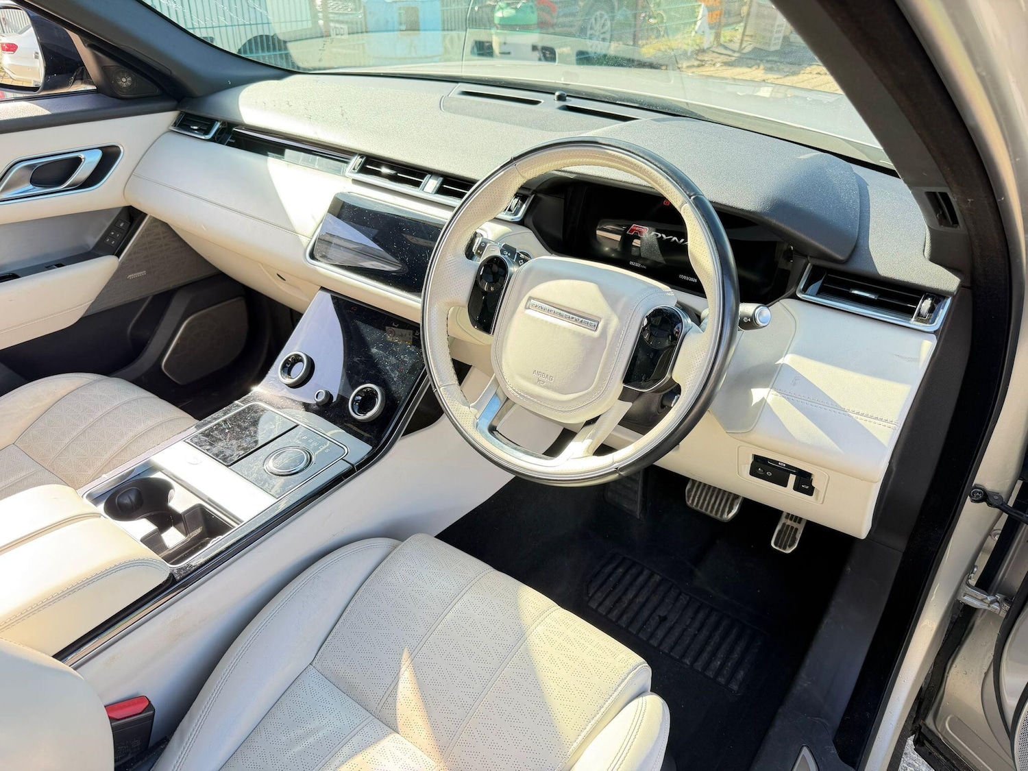 Used Land Rover Range Rover Velar for sale - 77925648: Photo 4