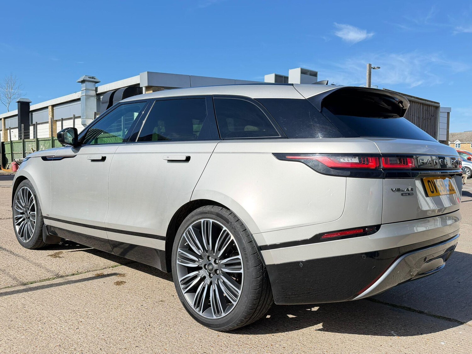 Used Land Rover Range Rover Velar for sale - 77925648: Photo 8